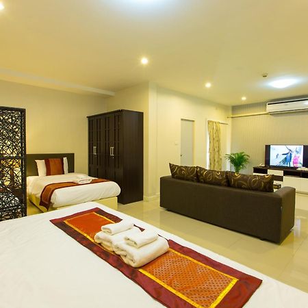 Chiang Mai Waroros Boutique Hotel Exteriör bild