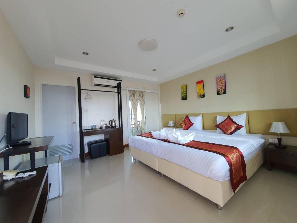 Chiang Mai Waroros Boutique Hotel Exteriör bild