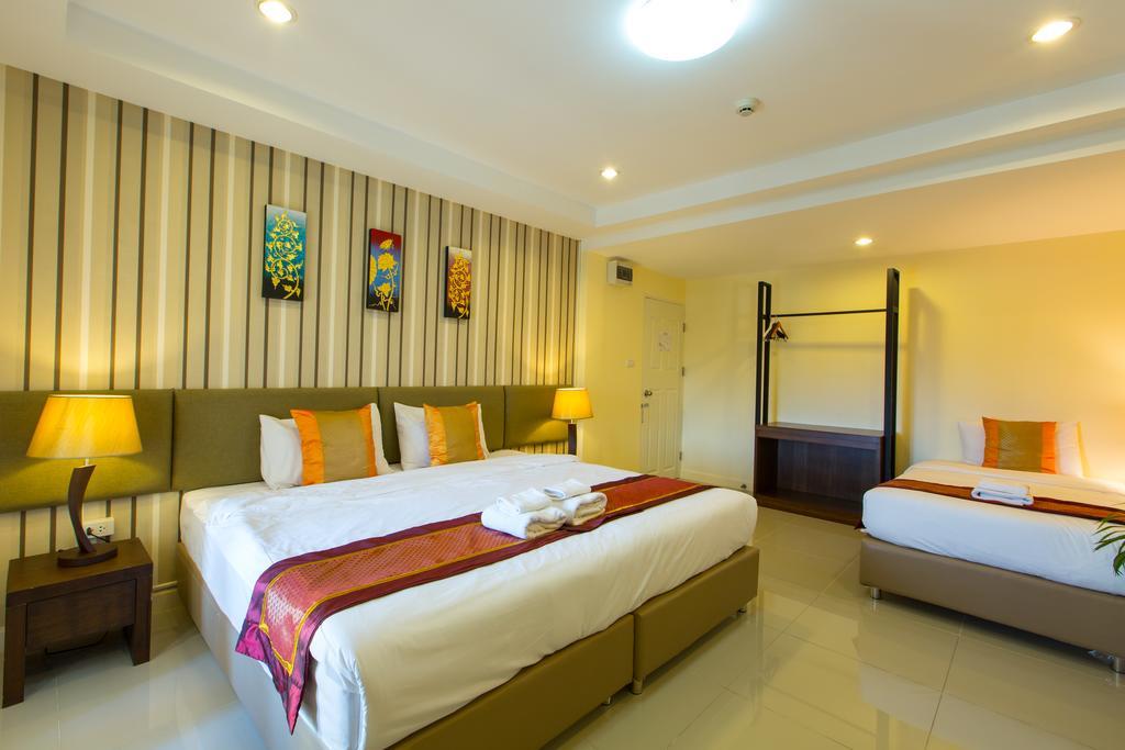 Chiang Mai Waroros Boutique Hotel Exteriör bild