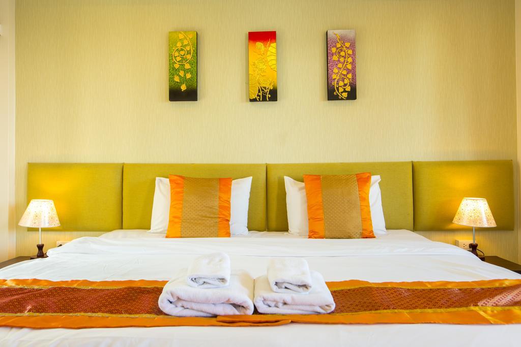 Chiang Mai Waroros Boutique Hotel Exteriör bild