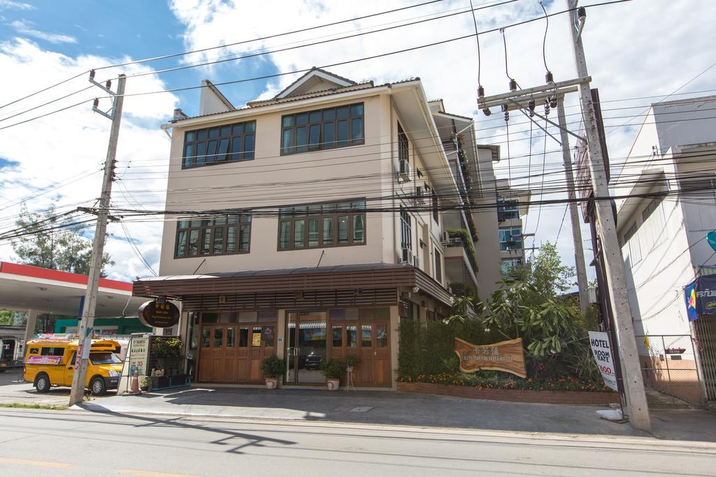 Chiang Mai Waroros Boutique Hotel Exteriör bild