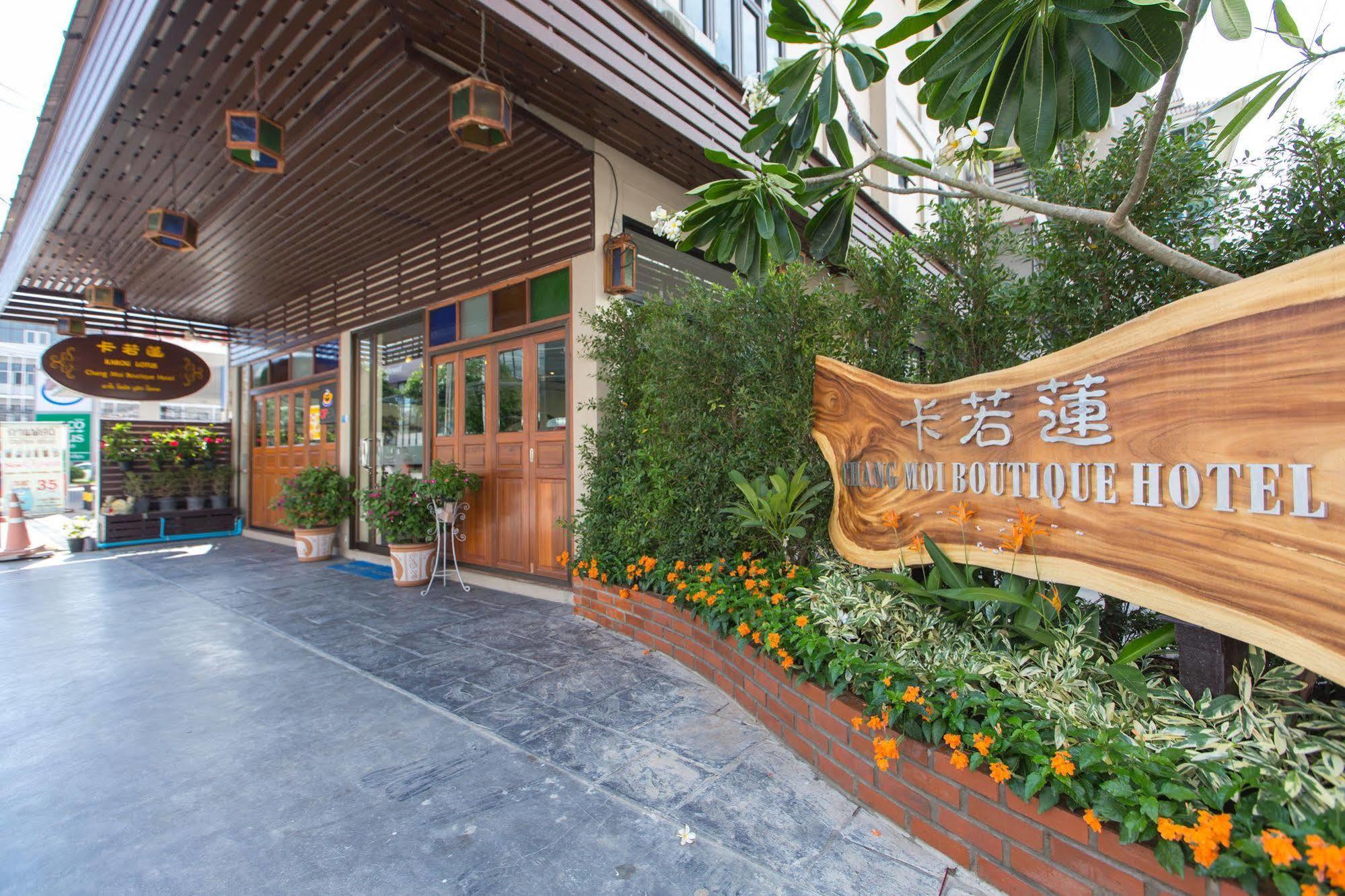 Chiang Mai Waroros Boutique Hotel Exteriör bild