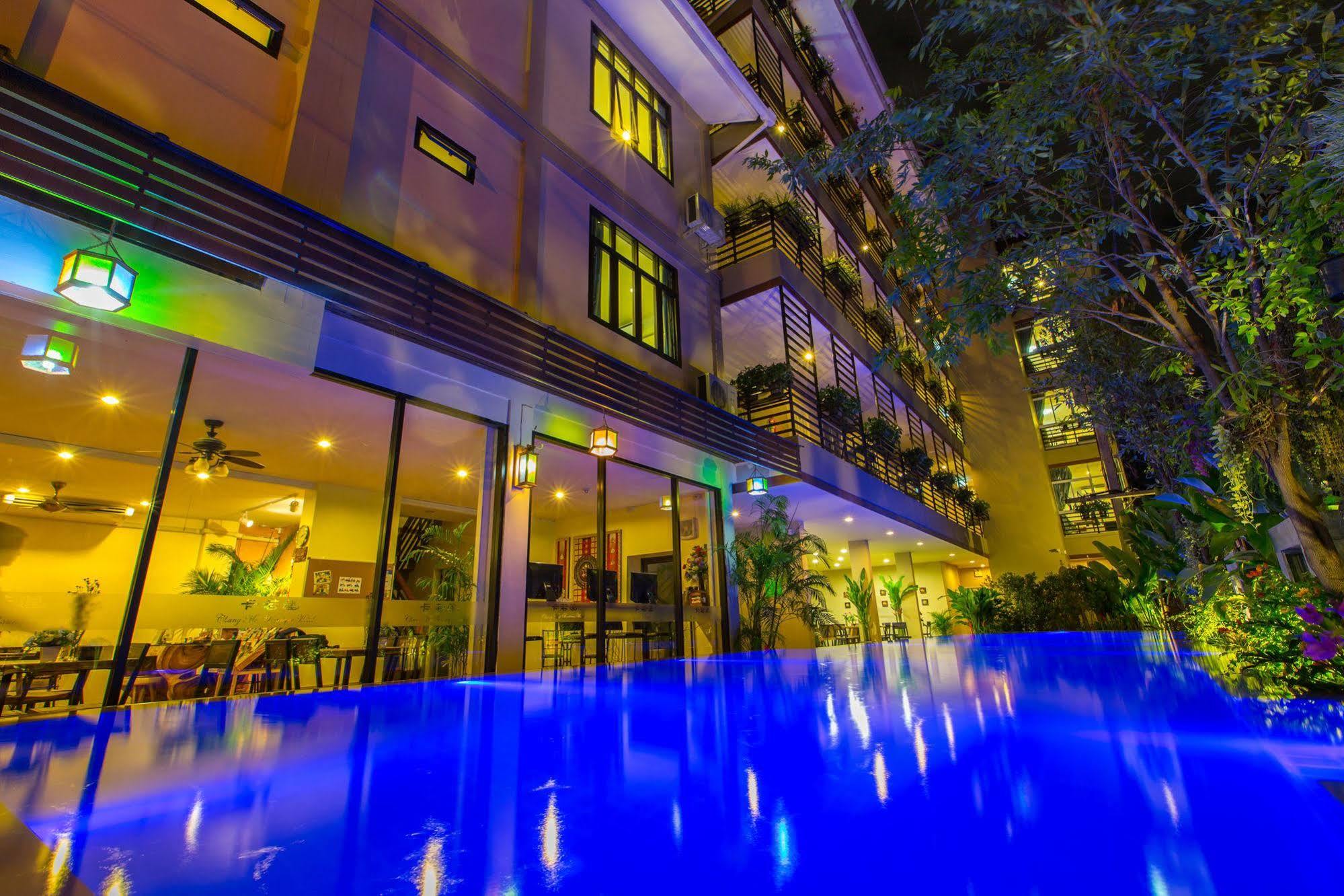 Chiang Mai Waroros Boutique Hotel Exteriör bild