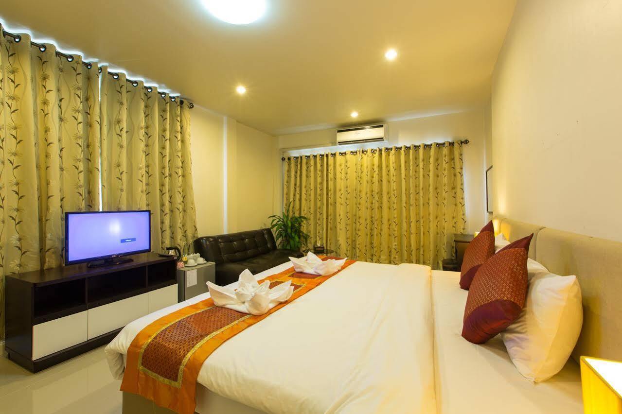 Chiang Mai Waroros Boutique Hotel Exteriör bild