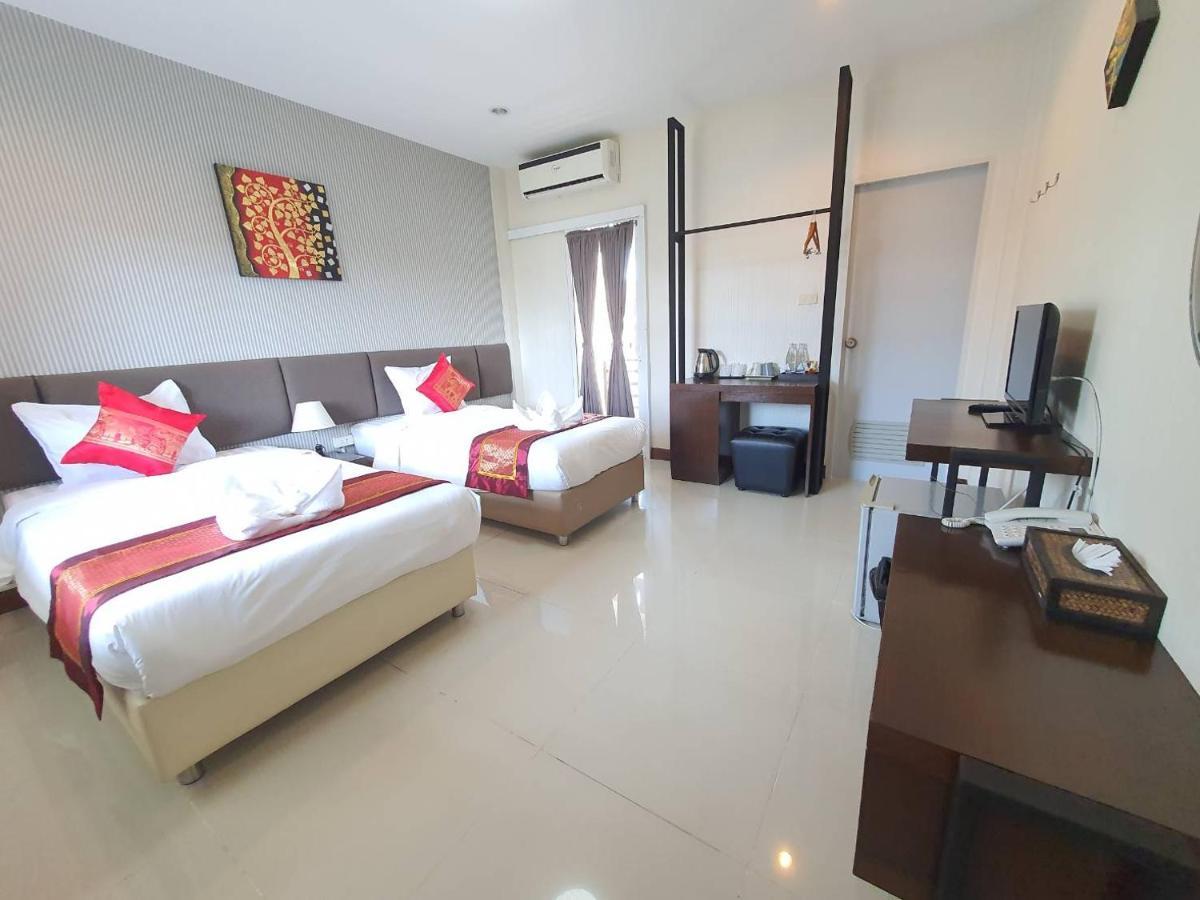 Chiang Mai Waroros Boutique Hotel Exteriör bild